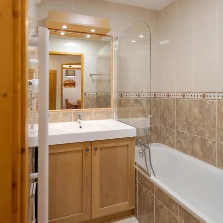 Lys De La Vallee D'or - 2 Pieces 4 Personnes 3 Expose Sud Mae-3063 Appartement Valloire